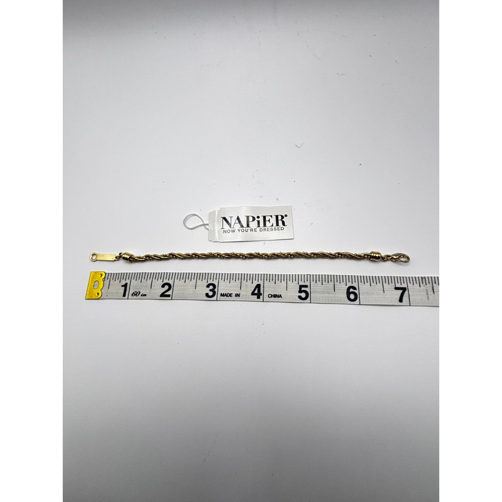 Napier‎ Bracelet Womens 7" Gold Tone Twisted Rope Chain Lobster Clasp